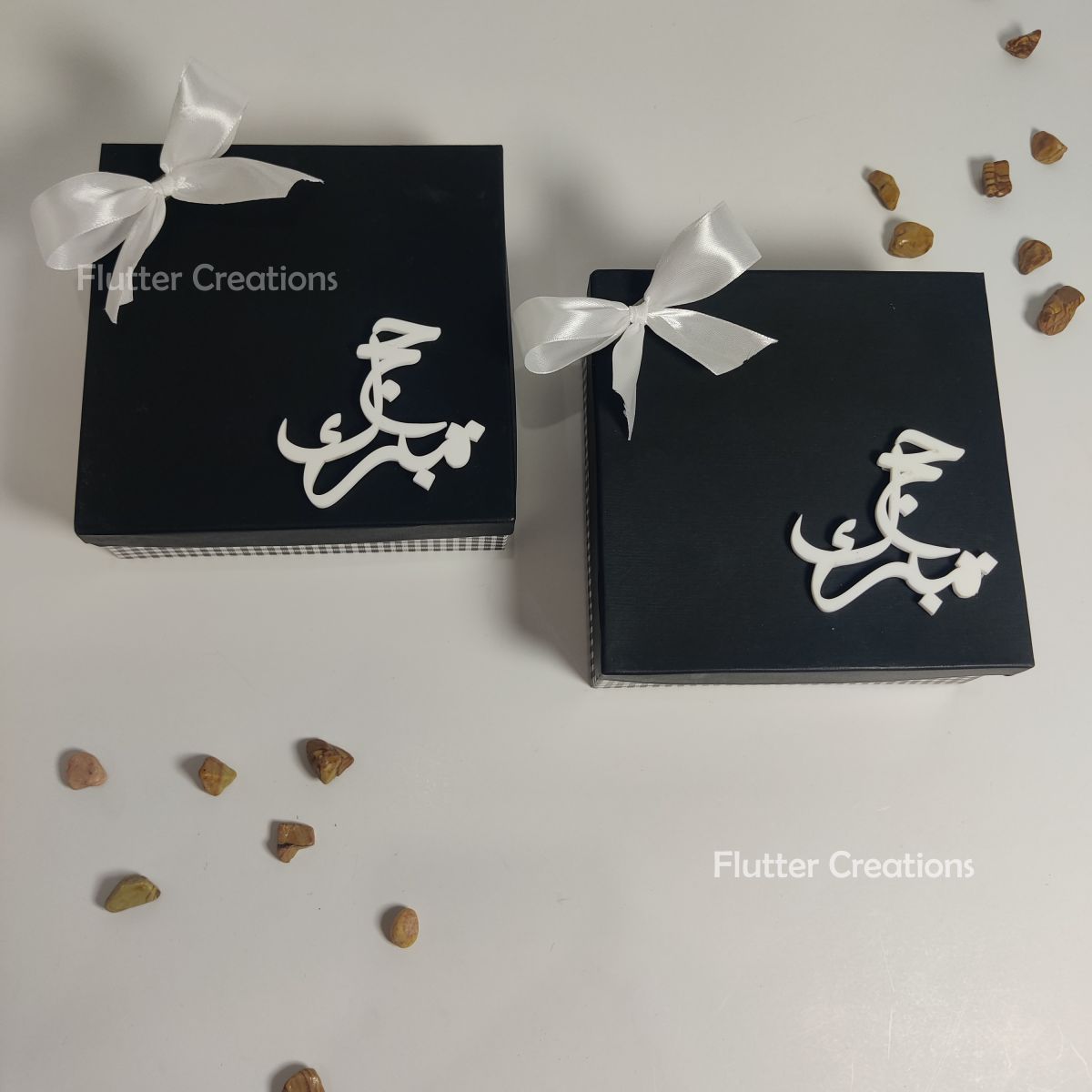 Black Chek Hajj Boxes (Top White Cutout)