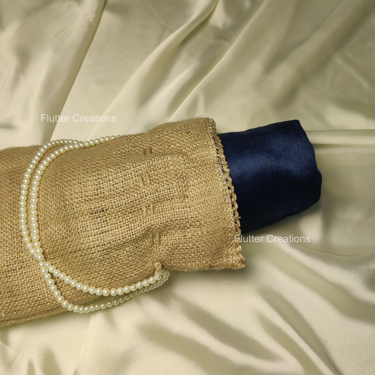 Jute Bag with Pearl Handles
