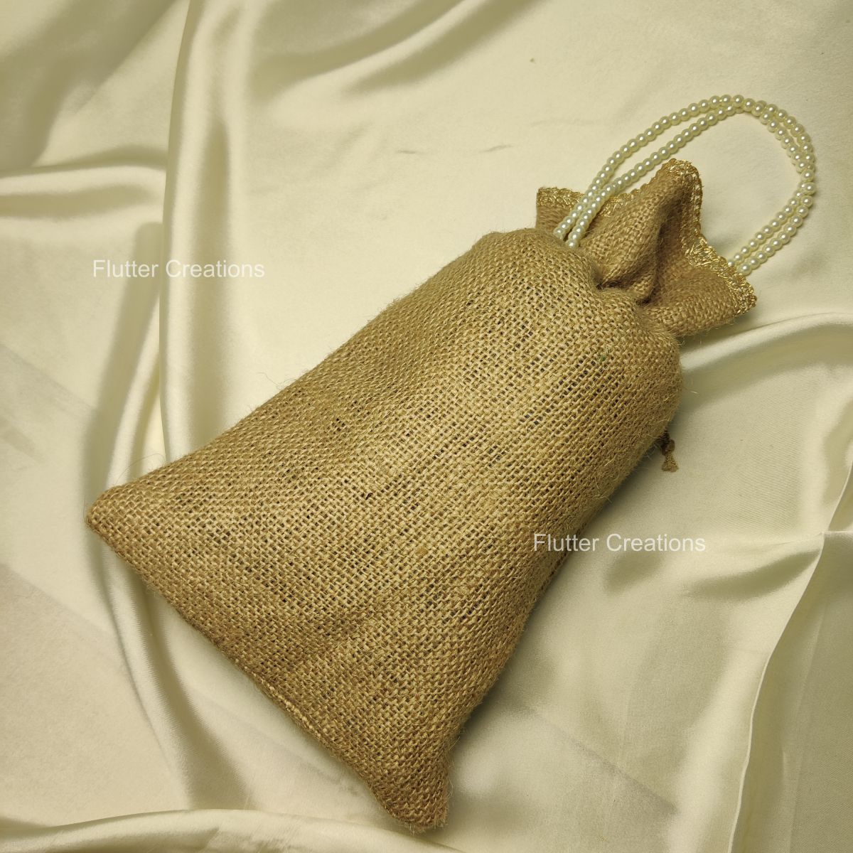 Jute Bag with Pearl Handles