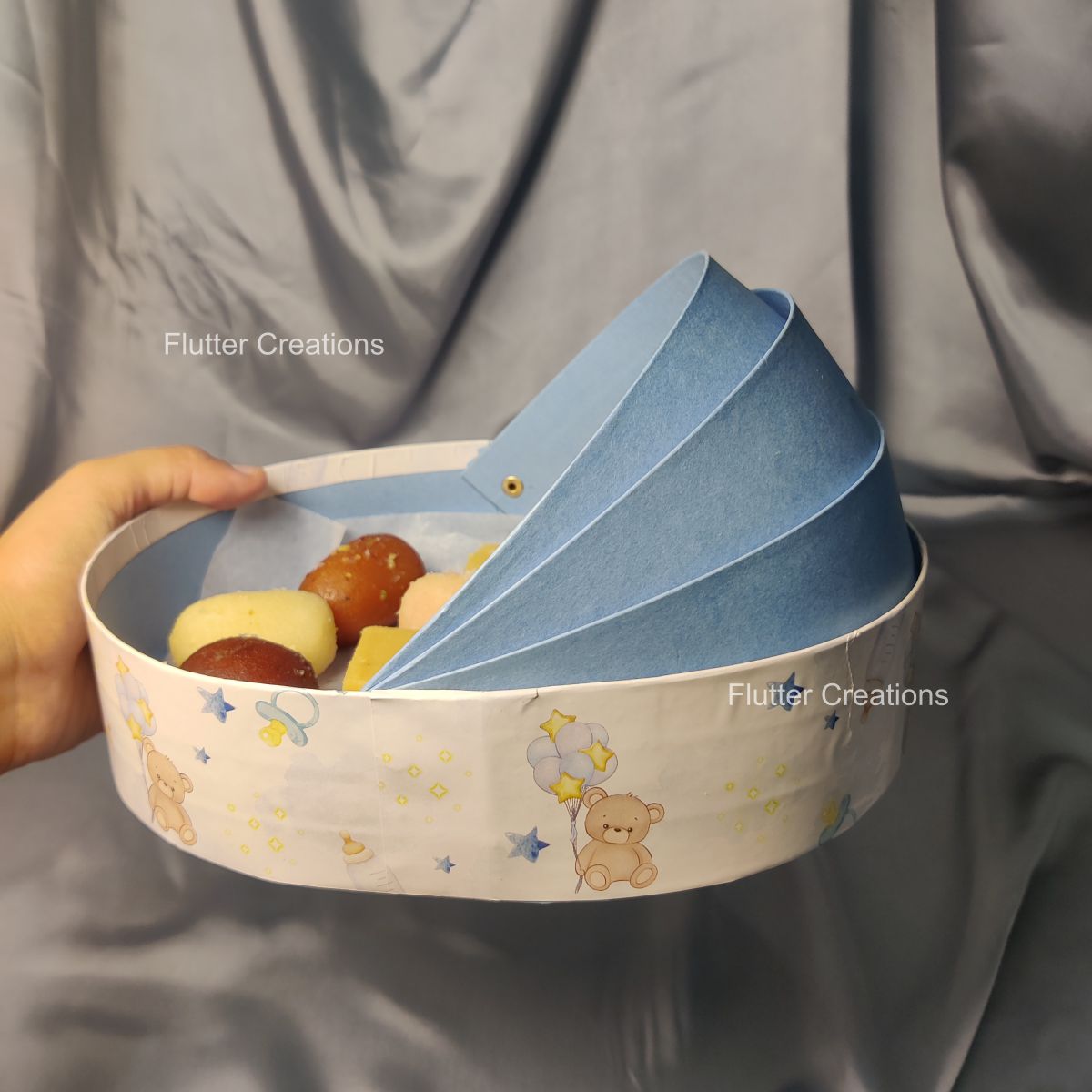 Cradle Box with Printed Bottom