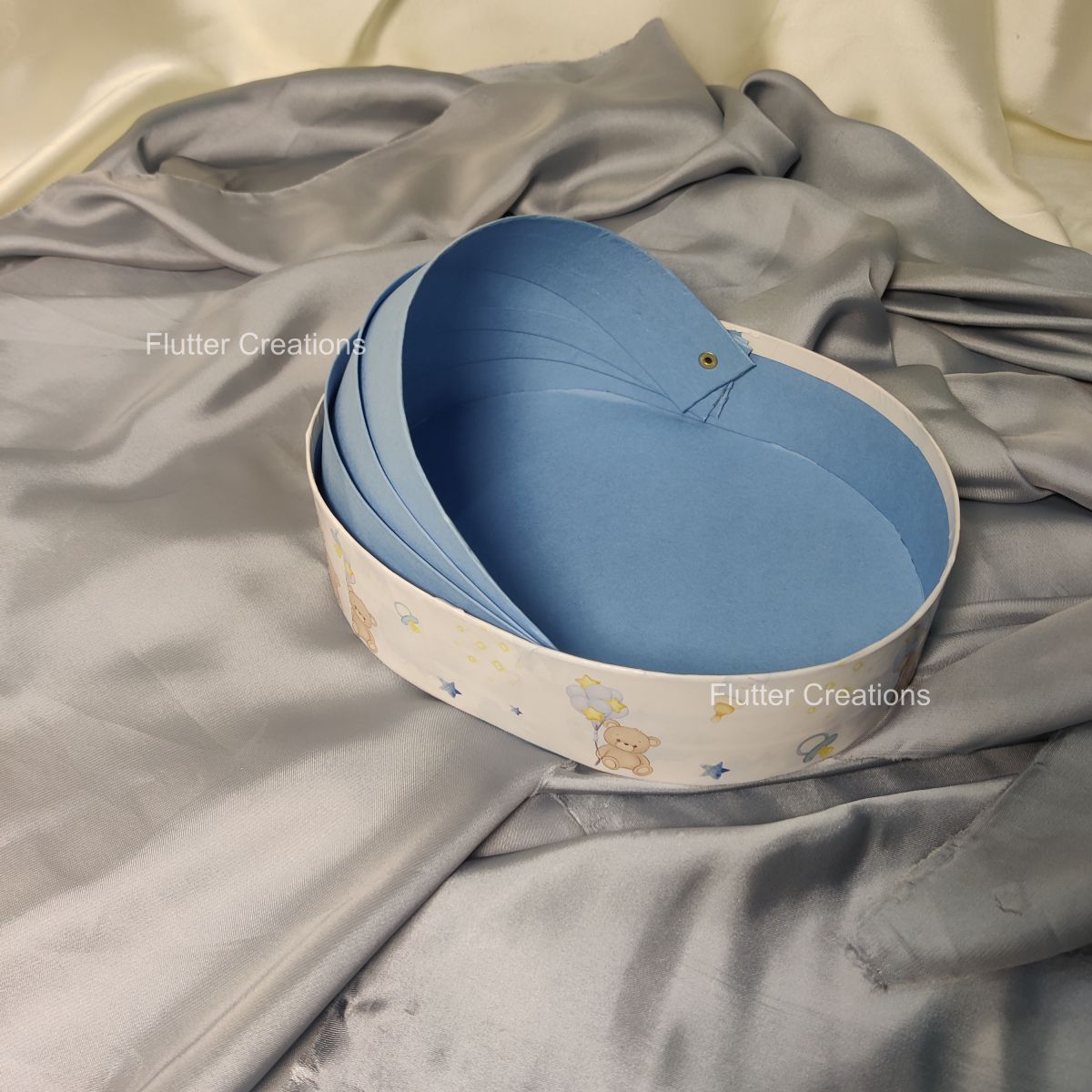 Cradle Box with Printed Bottom