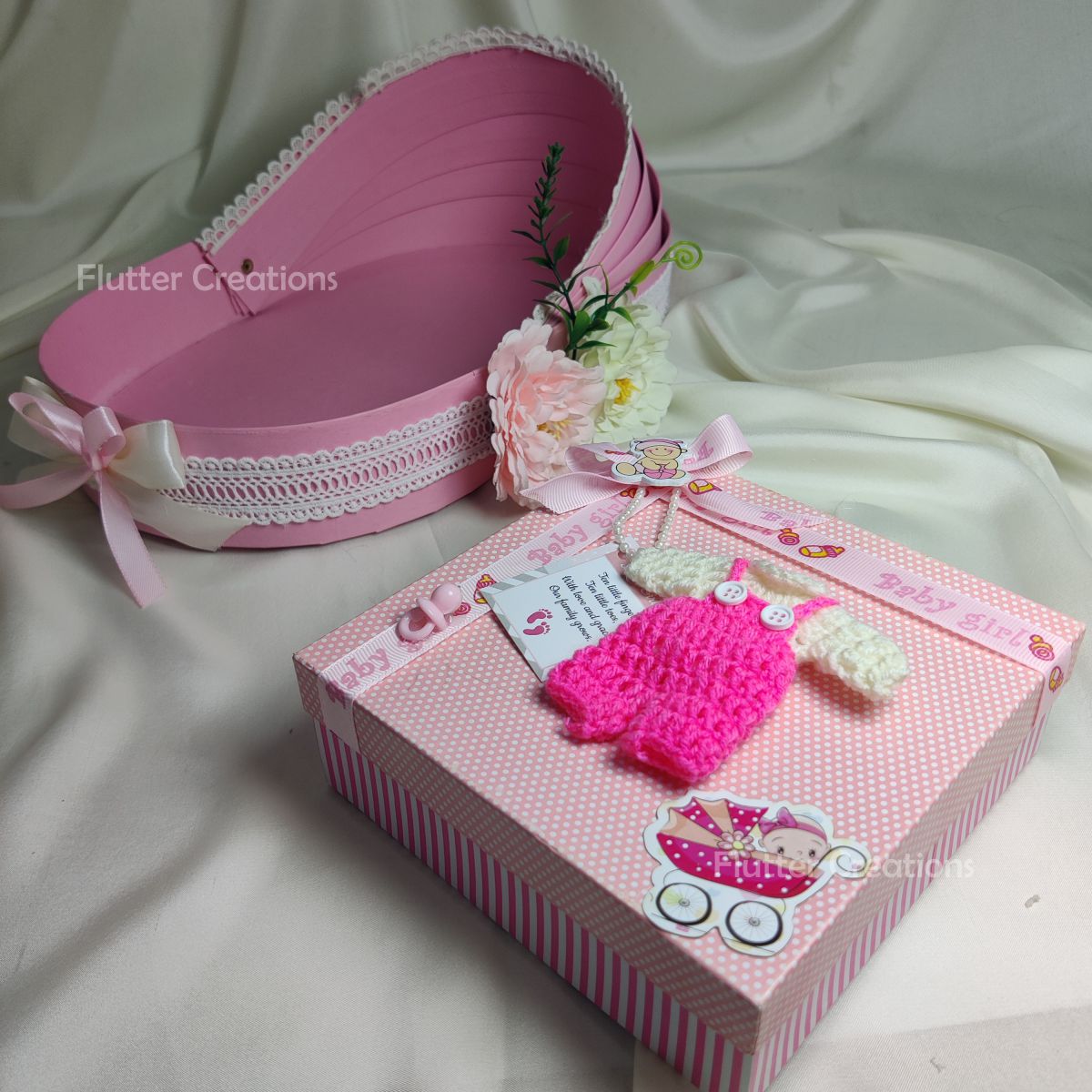 Cradle Box with Decoration