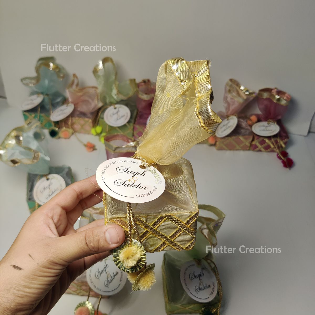 Bid Tokries with Gotta