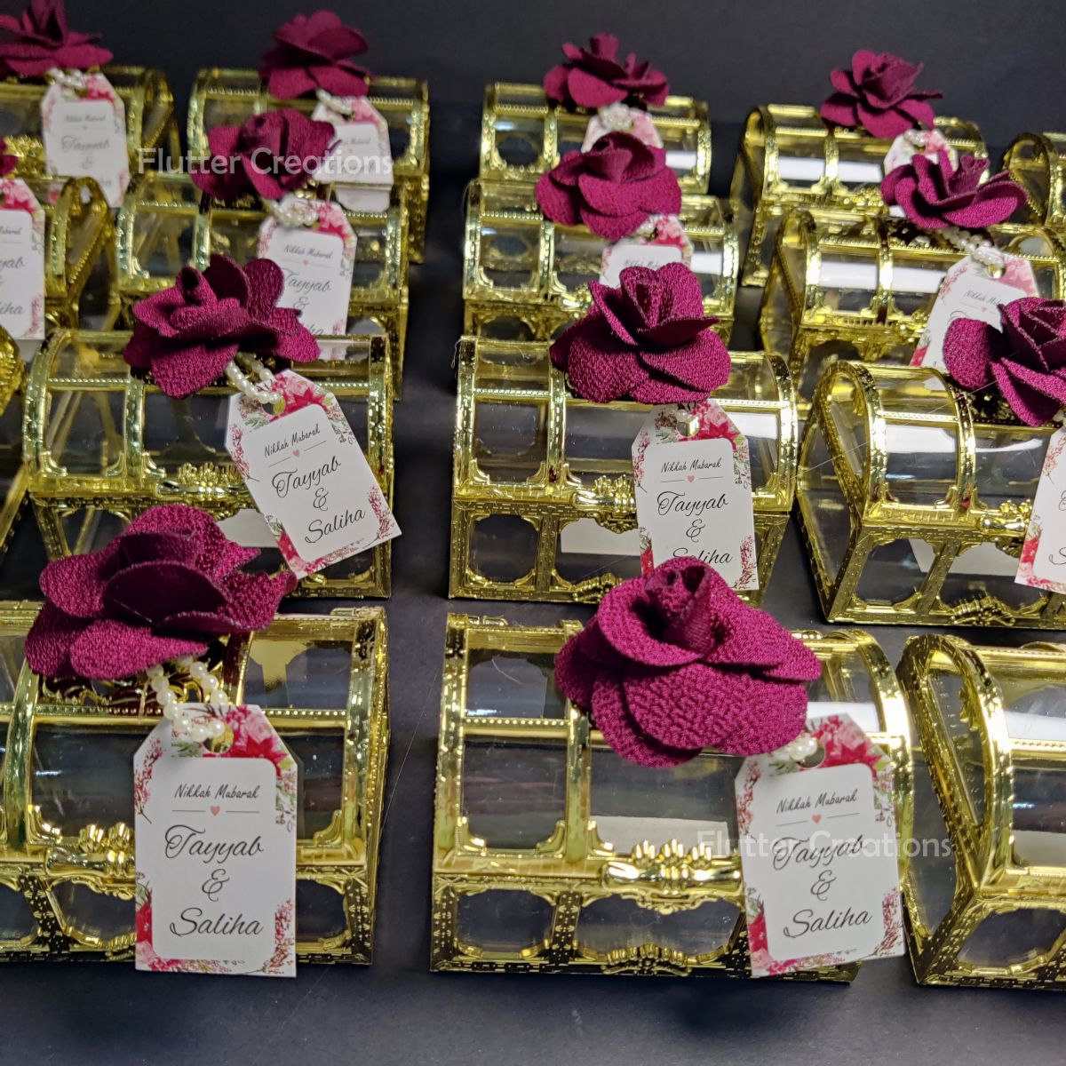 Treasure/Tijori Box (With flower and tag)