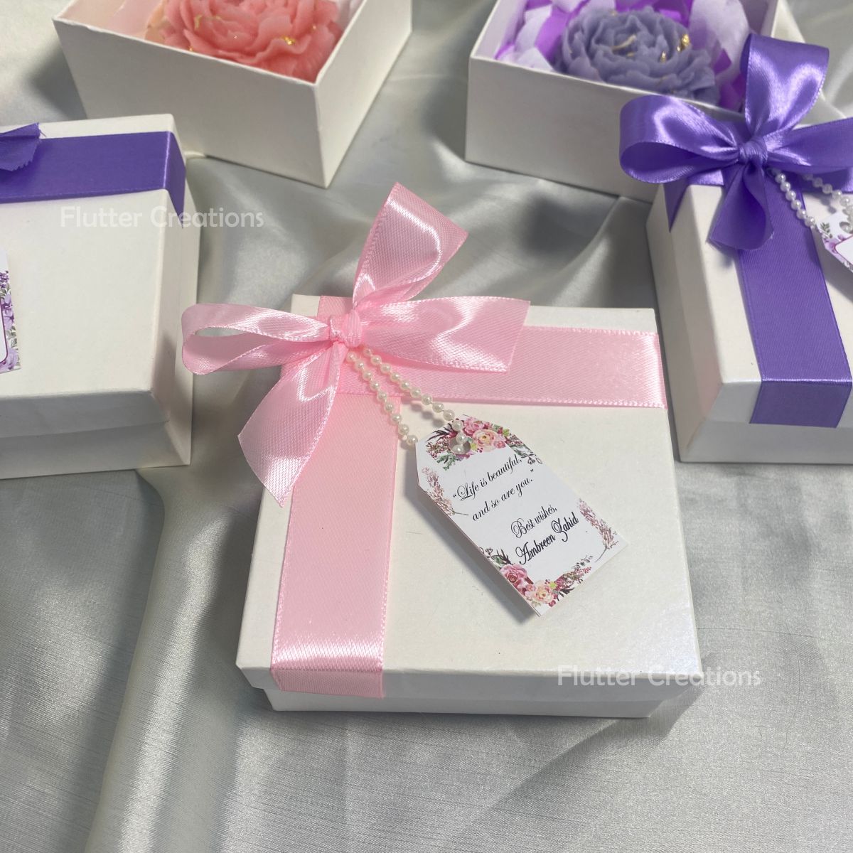 Gift Box with Ribbon, Stamen & Tag (Pink)