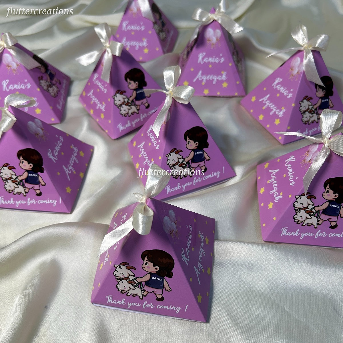 Pyramid Style Girl Aqeeqah Favor Box