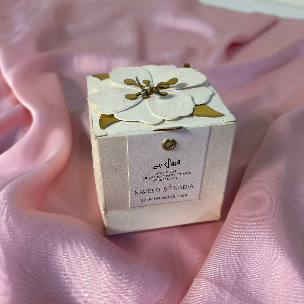 Luxury Cardboard Box with Card Floral