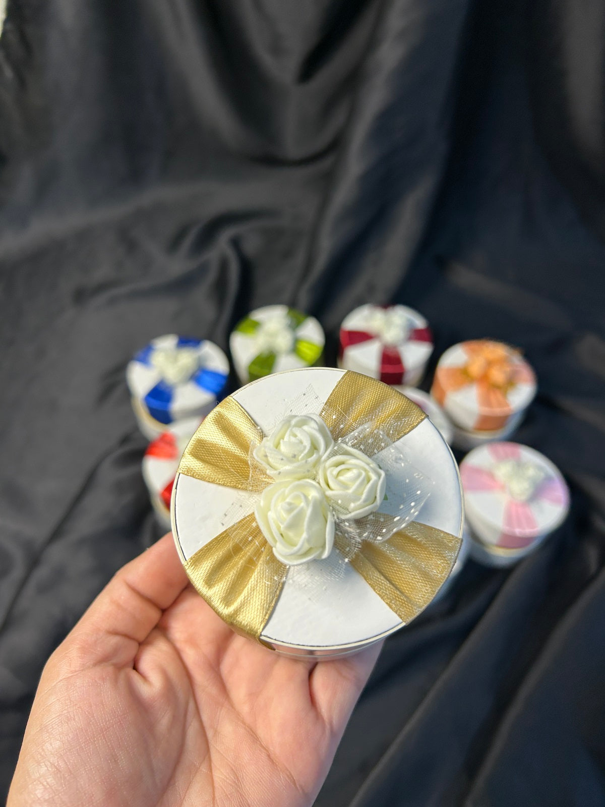Round shape Nikkah Bid/Wedding Favors Box with Flowers