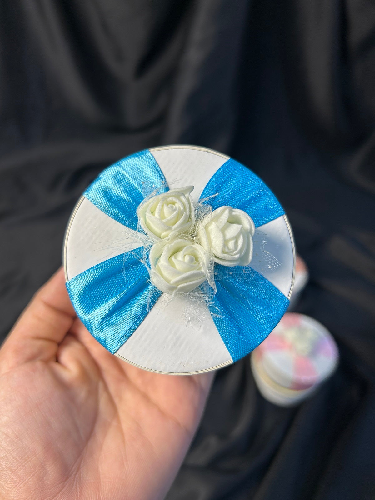 Round shape Nikkah Bid/Wedding Favors Box with Flowers