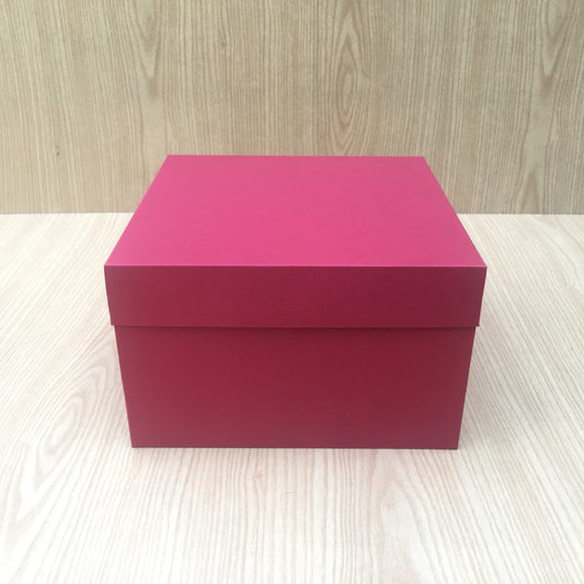 Plain Cardboard Red Boxes	Cardboard