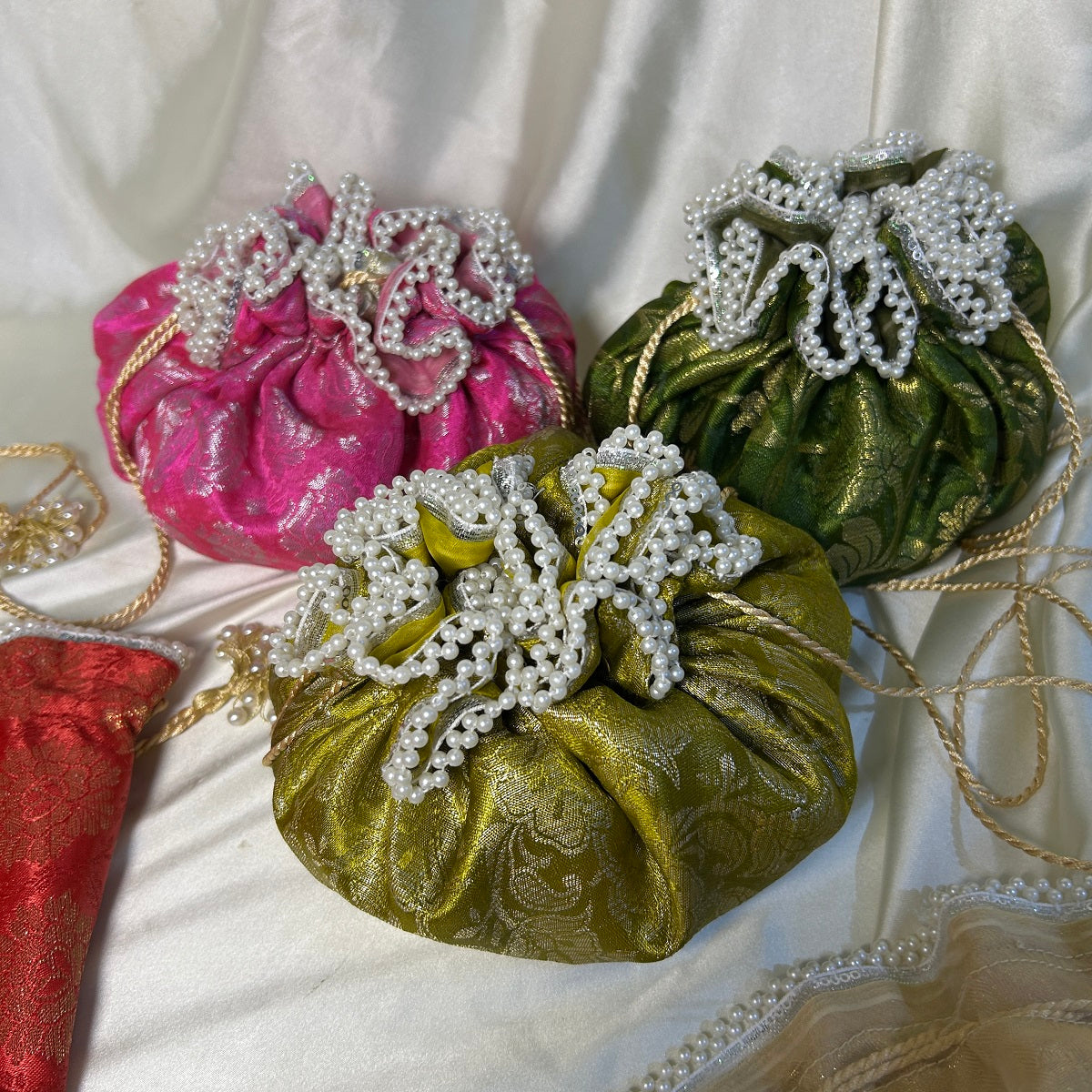 Multicolor Jamawar potlis with pearl lace and tassel (1 kg dry fruits)