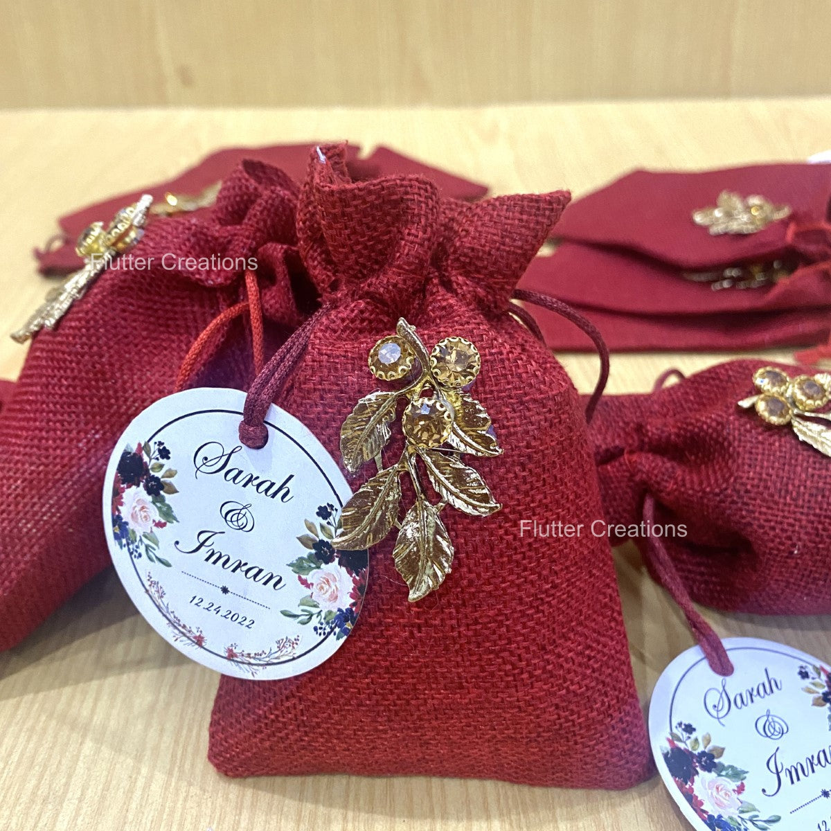 Jute pouch with golden metal leaf