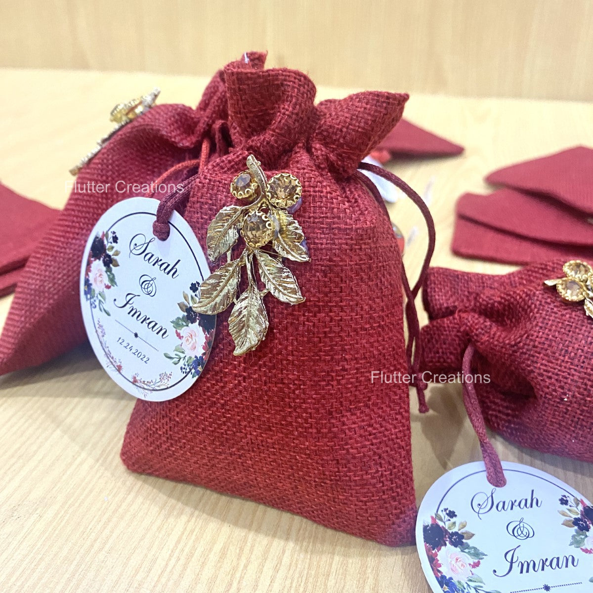 Jute pouch with golden metal leaf