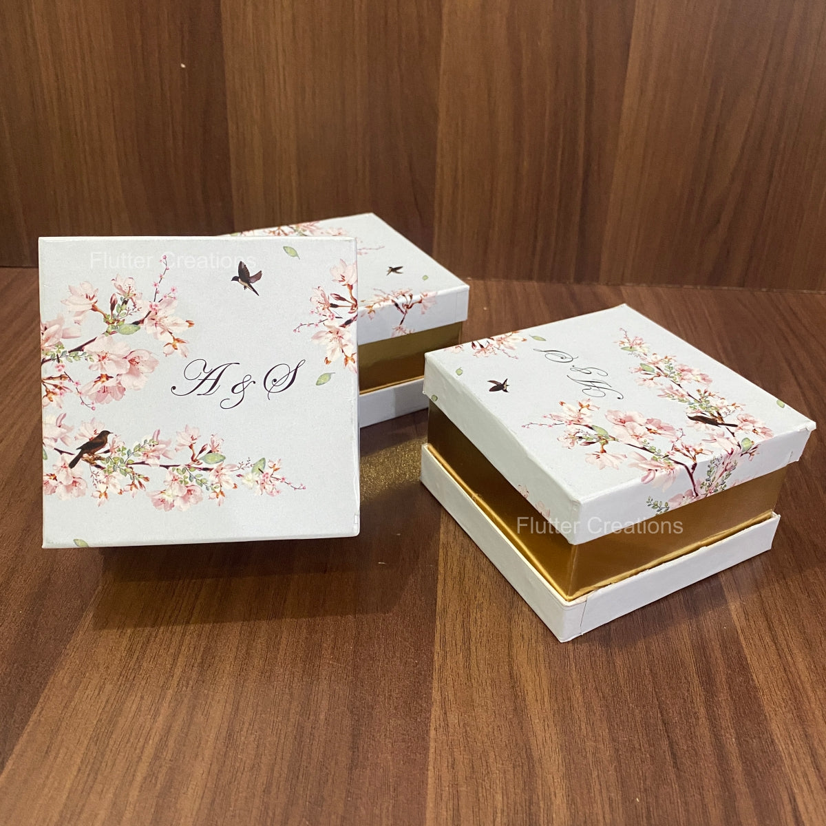 Printed Customized Box with Golden Base