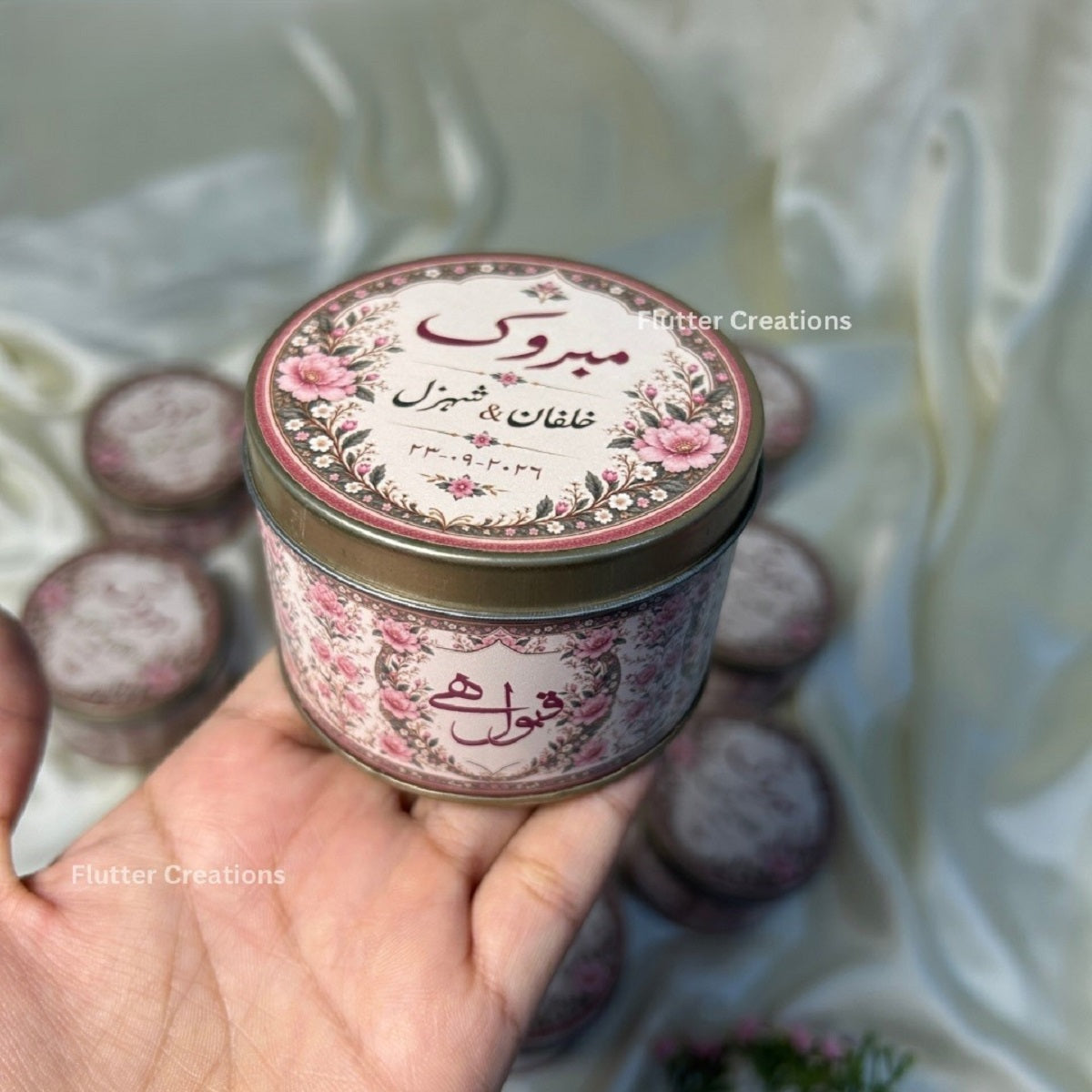 Round tin bid boxes