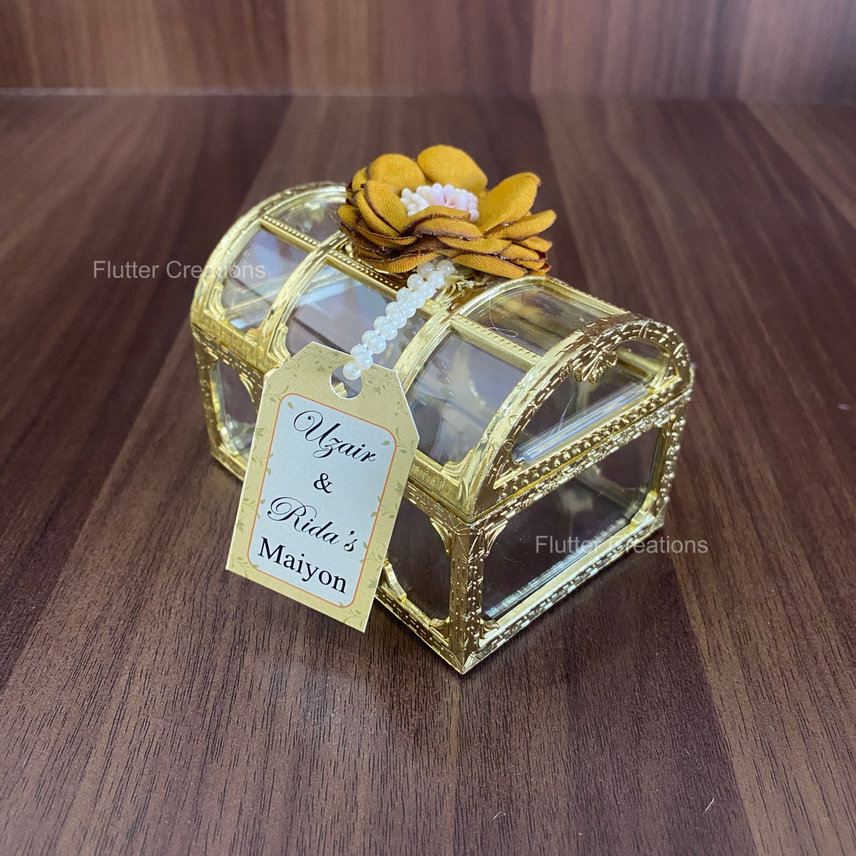 Treasure/Tijori Box (With flower and tag)