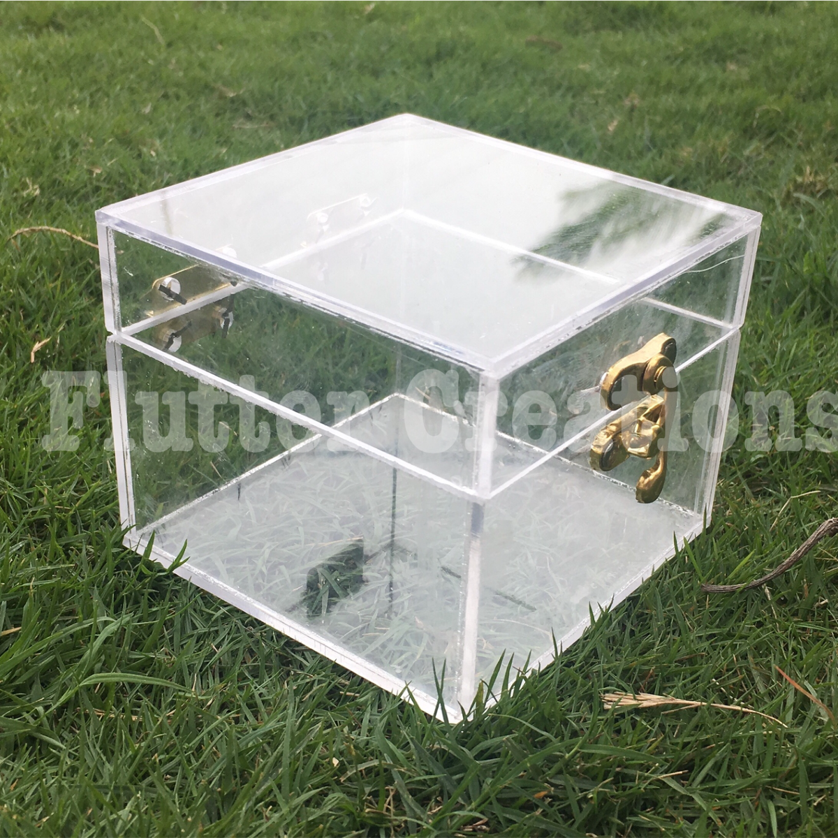 Plain Acrylic Box with Lock