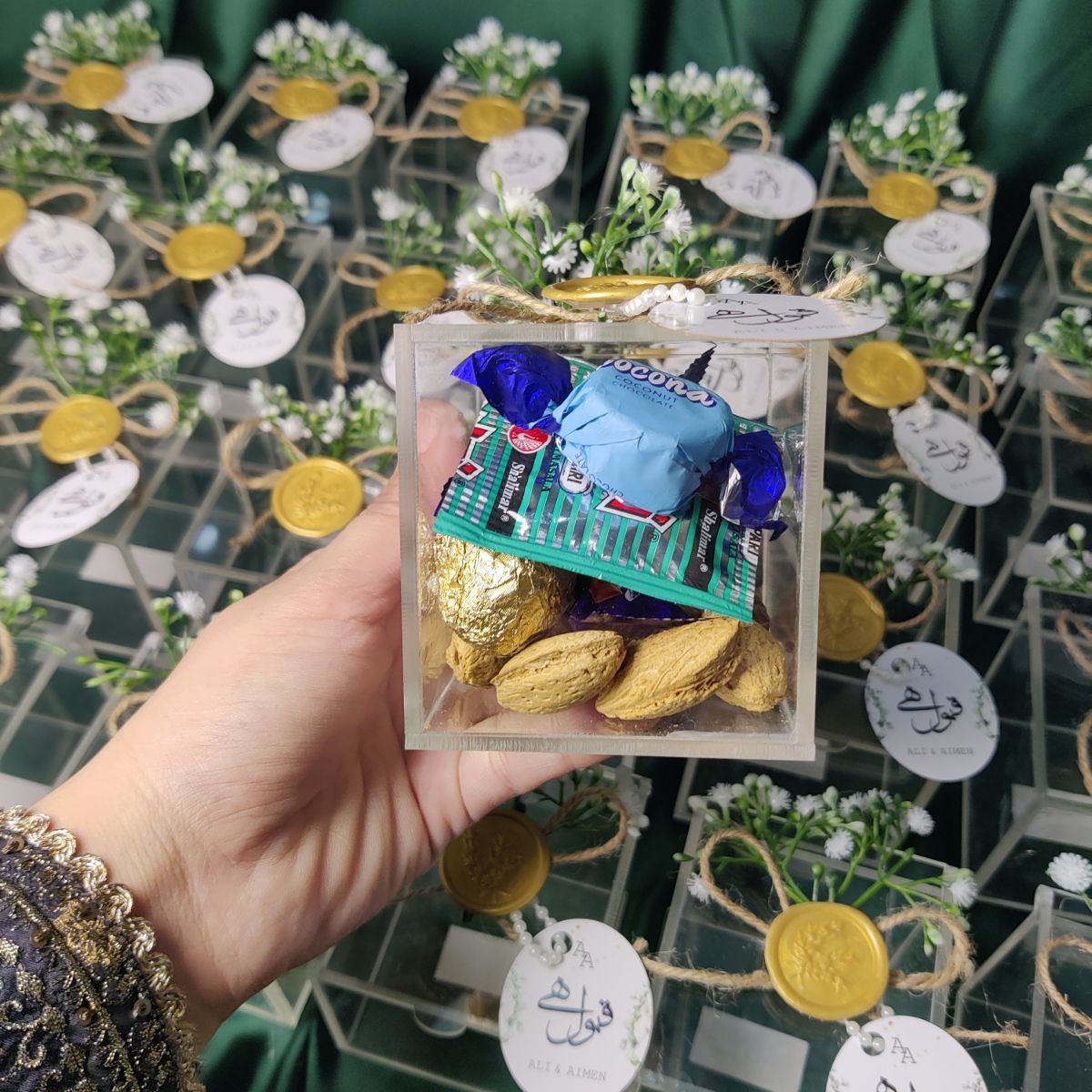 Acrylic Box with Stamen flowers and Waxstamp