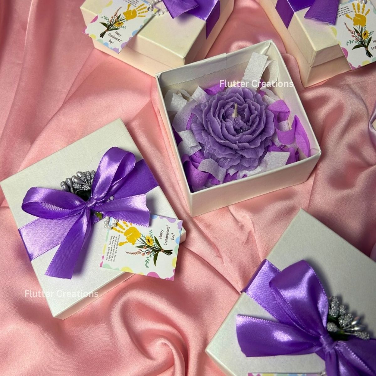 Scented Candle Box with Ribbon & Stamen Flower
