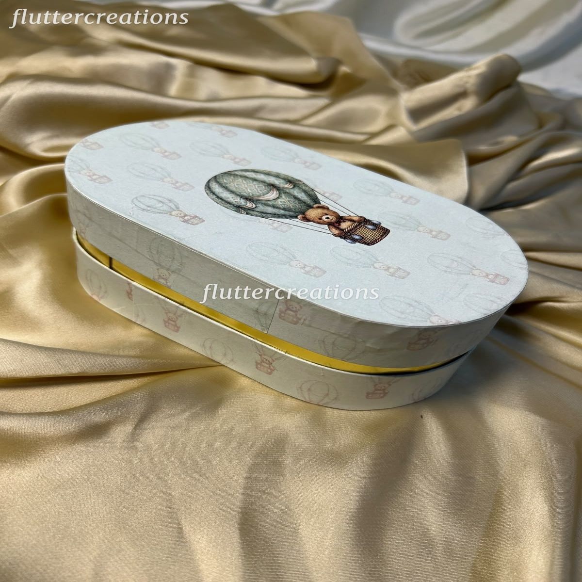 Teady with Hot Air Balloon theme Oval Shape Box